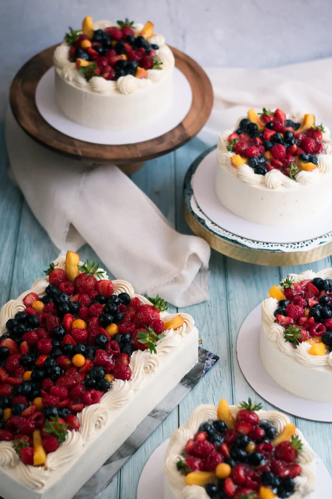 Fresh fruit cake